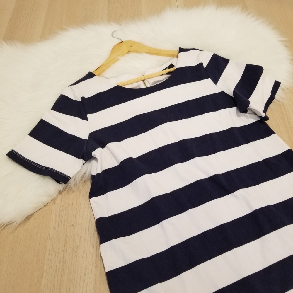 H&M SHORT SLEEVE NAVY BLUE WHITE DRESS BACK ZIP